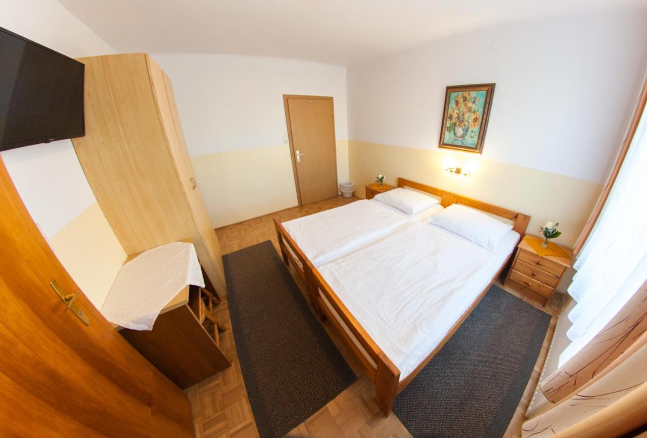 Fruehstueckspension Koelich Klagenfurt am Woerthersee Exteriör bild