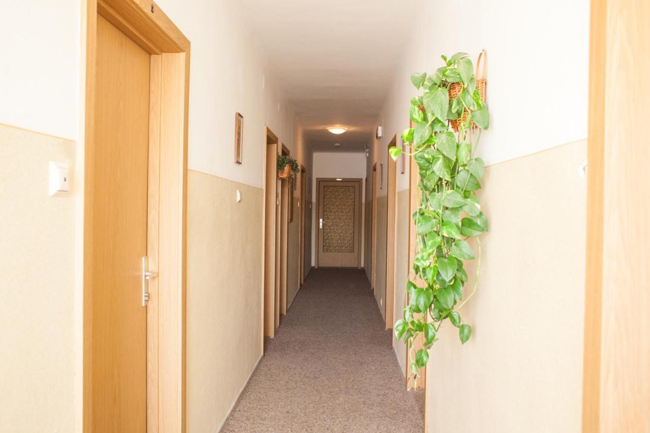 Fruehstueckspension Koelich Klagenfurt am Woerthersee Exteriör bild